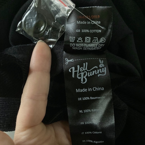 NWT Black Hell Bunny Corduroy Wonder Years Knee Skirt with Buttons and Pockets - Picture 10 of 12